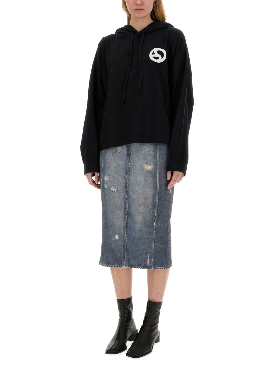 Cropped Boxy Hoodie With Drawstring And Graphic Accent