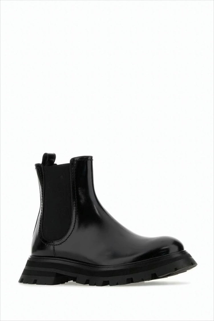 Sole Black Leather Ankle Boots