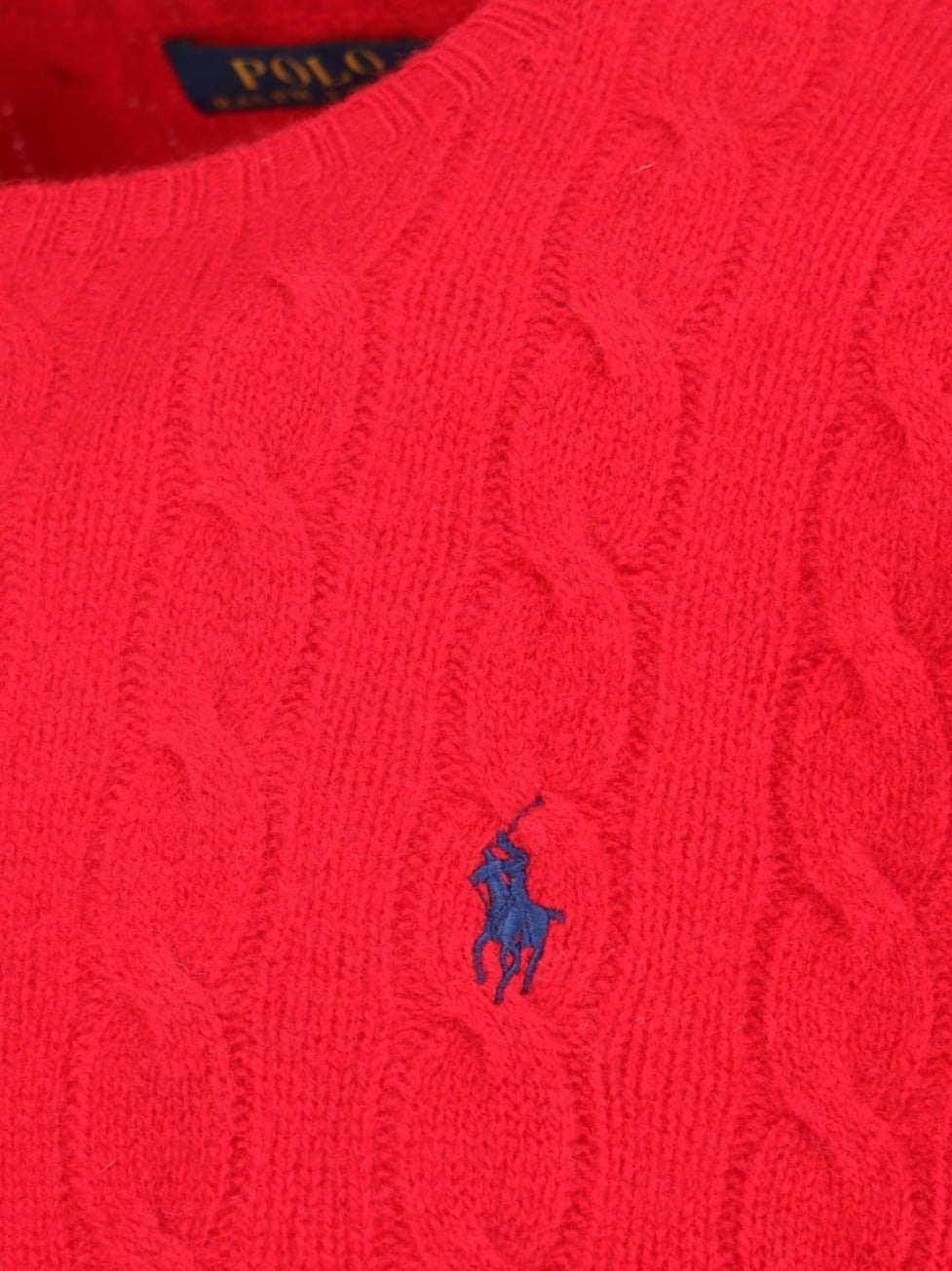 Cable-Knit Sweater With Classic Crew Neckline And Vibrant Finish