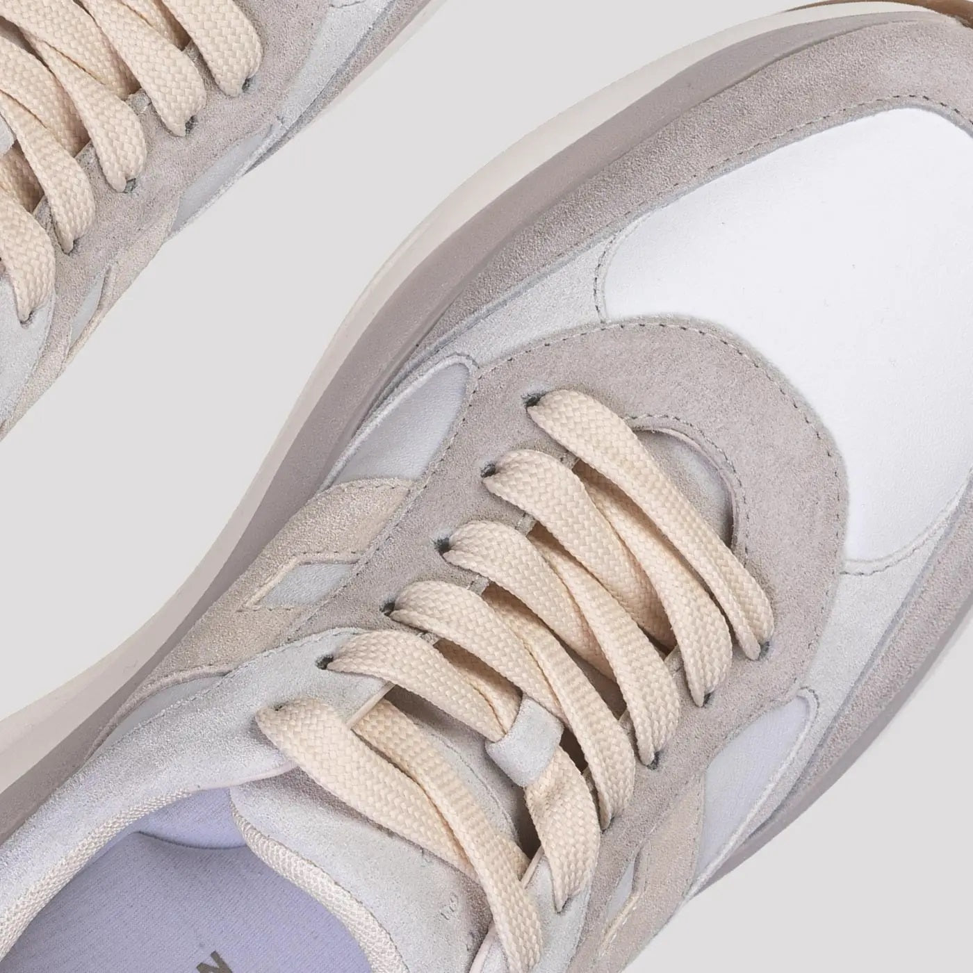 Lace-Up White Sneakers With Iconic 'H' Detail
