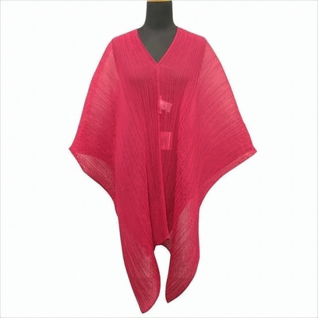 Lightweight Pleated Cape in Red