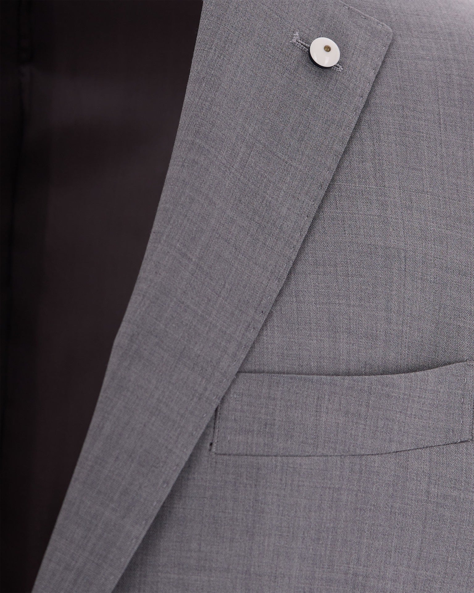 Pearl Grey Single-Breasted Suit