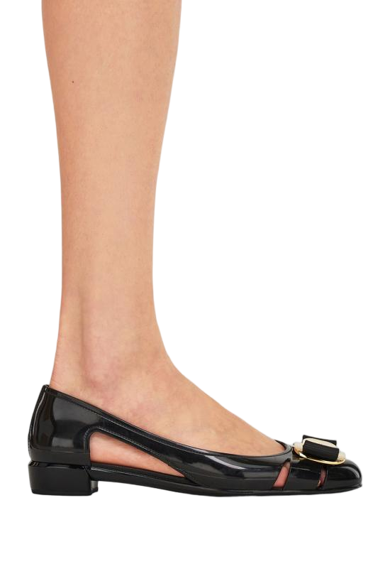 Flat Shoes with Glossy Rubber Upper