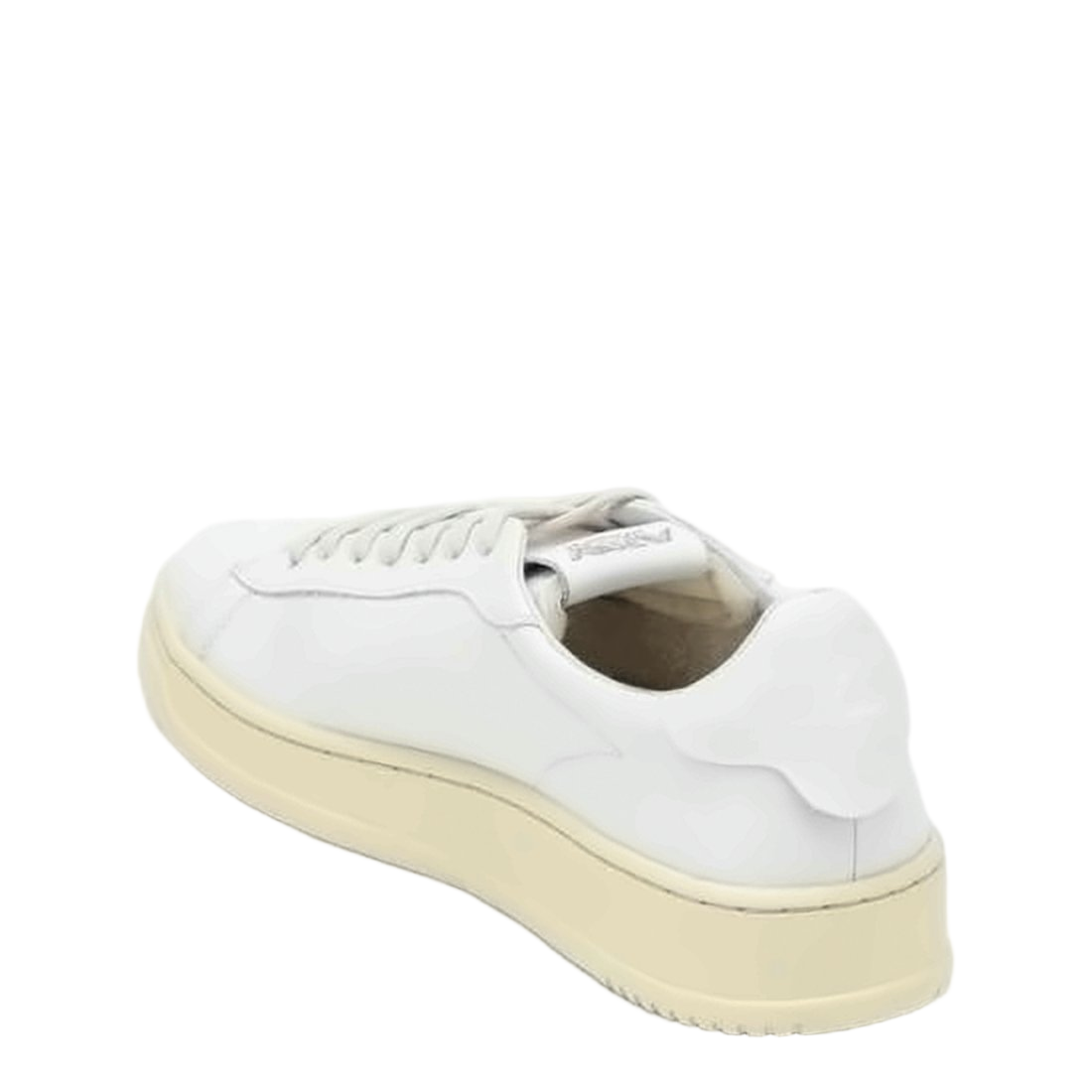 Low-Top White Leather Sneakers with Minimalist Design