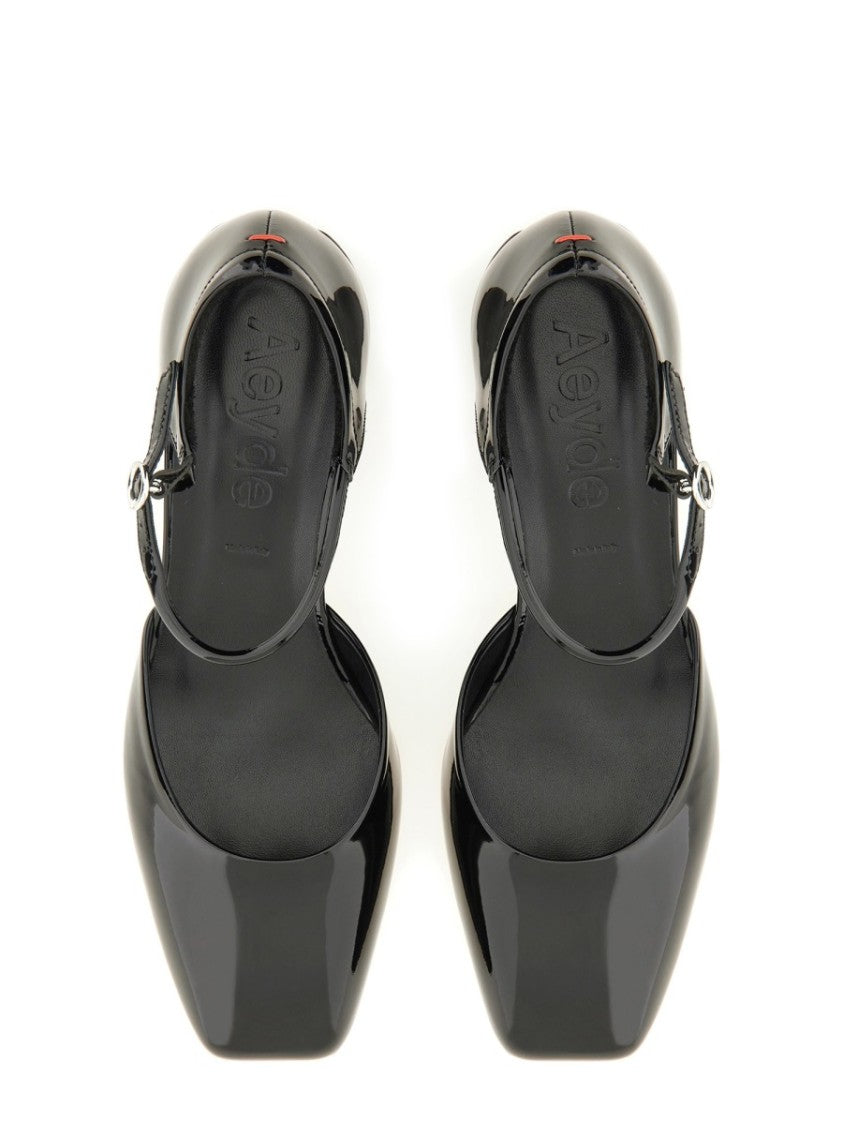 "Magda" Pump