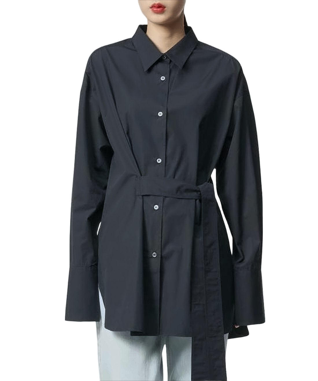 Structured Cotton Blouse with Tailored Silhouette