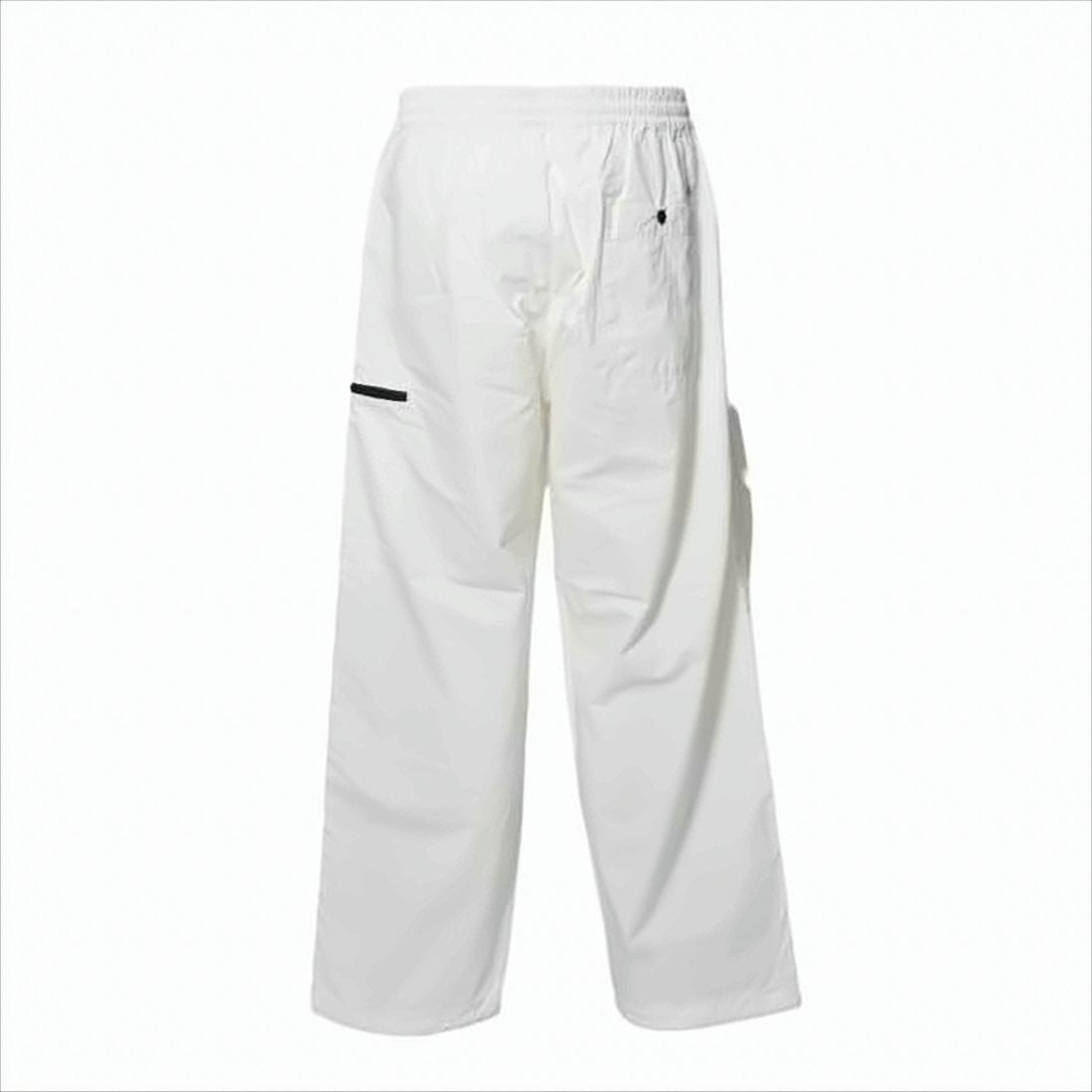 Relaxed Wide-Leg Training Pants with Distinctive Lens Detail