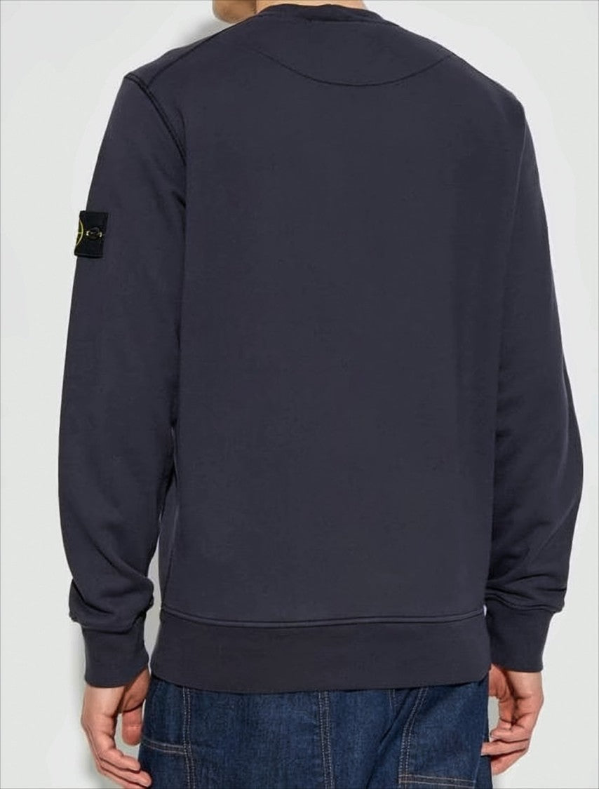 Relaxed Fit Long-Sleeve Crewneck Sweatshirt with Distinctive Patch