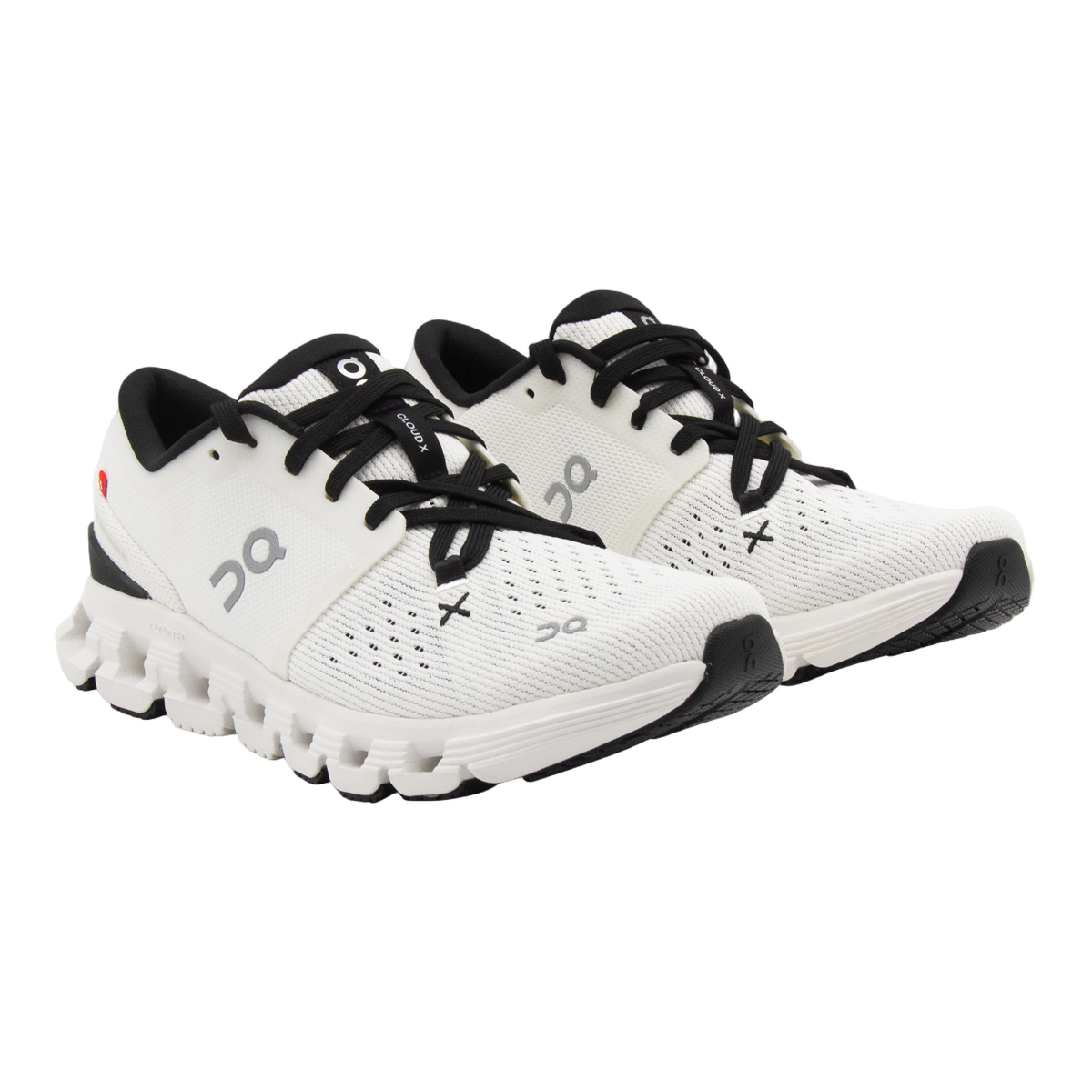 Breathable Mesh Sneakers with Cushioned Sole and Subtle Branding