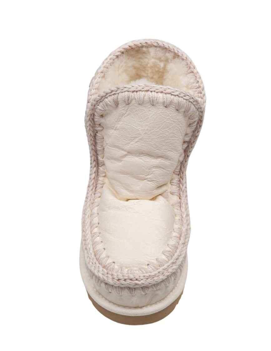 Eskimo 18 Sheepskin Boot In White With Applied Zirconia