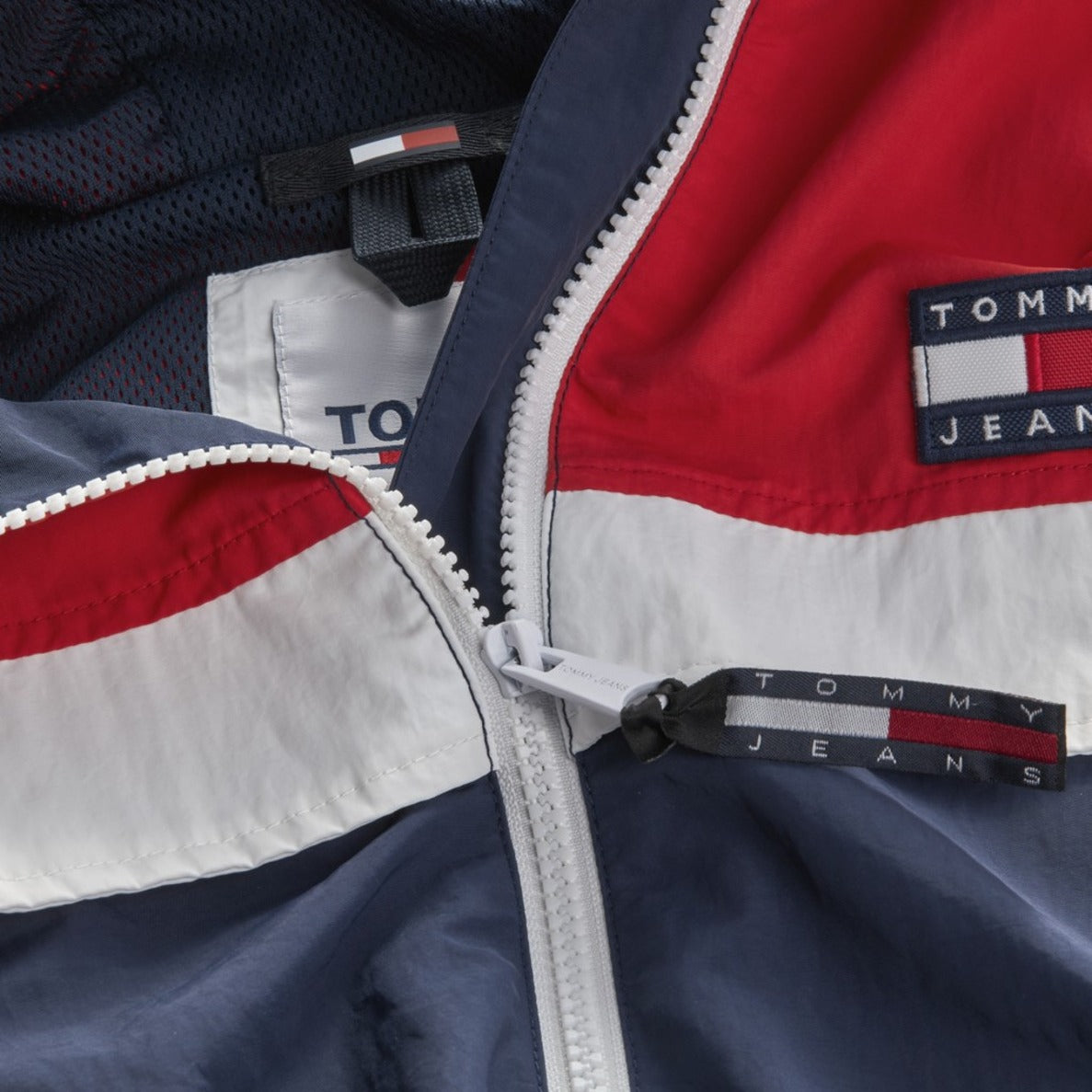 Color-Blocked Tommy Jeans Casual Jacket
