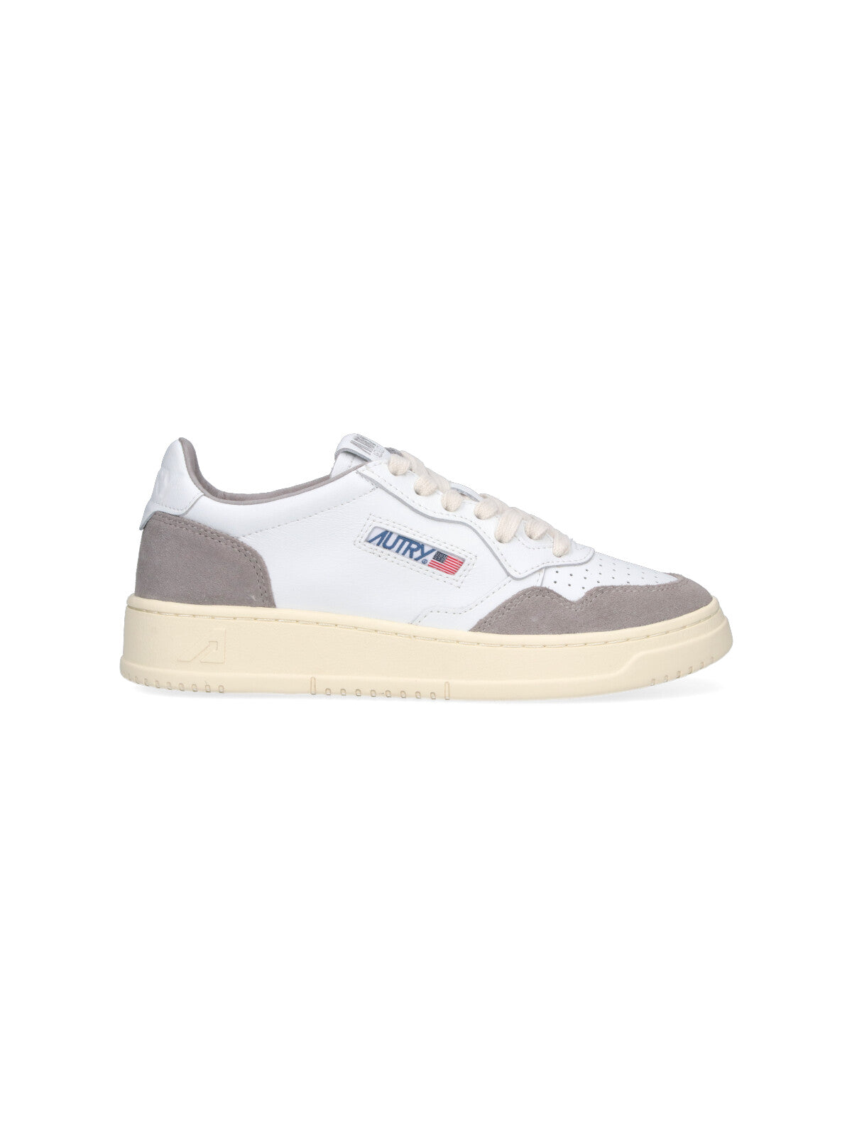 "Medalist" Low Sneakers White