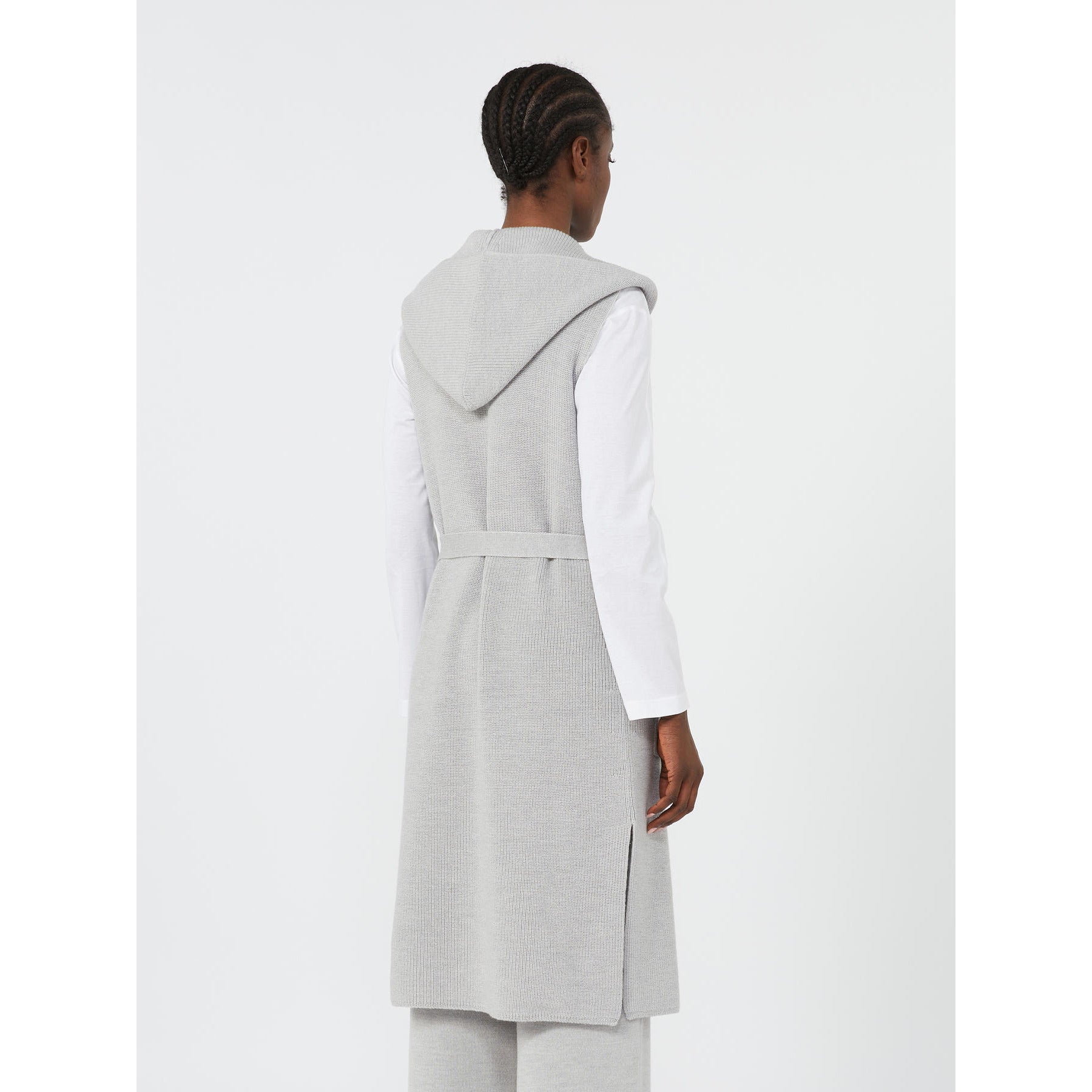 Refined Sleeveless Knit Vest With Hood