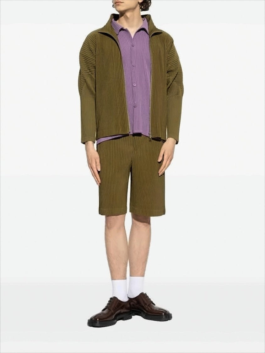 Pleated Brown Shorts with Silhouette