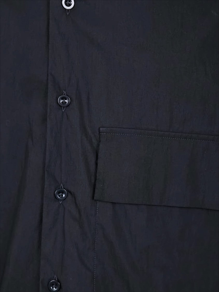 Boxy Short-Sleeved Shirt with Classic Collar