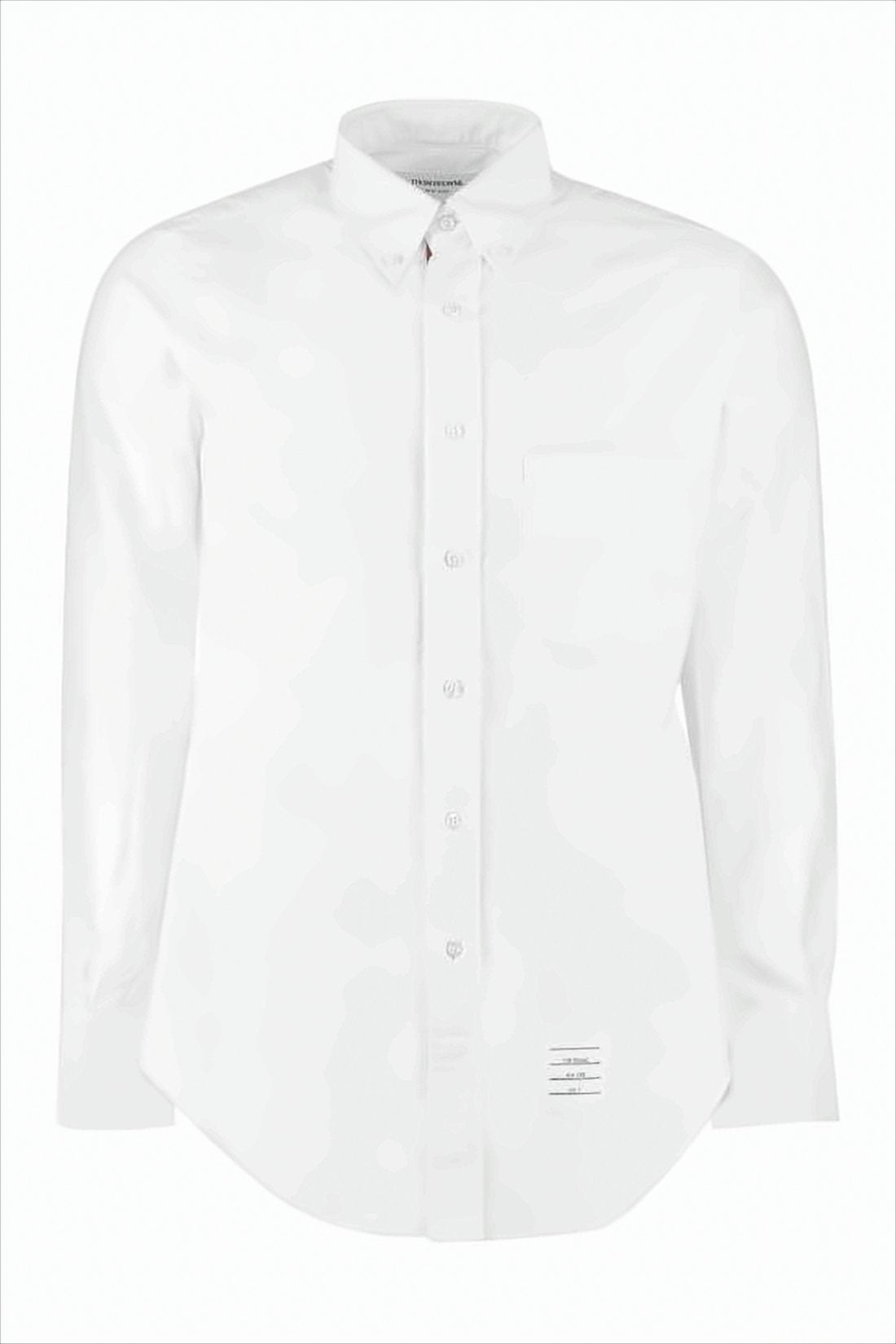 Classic Button-Down Long-Sleeve Shirt with Tailored Fit