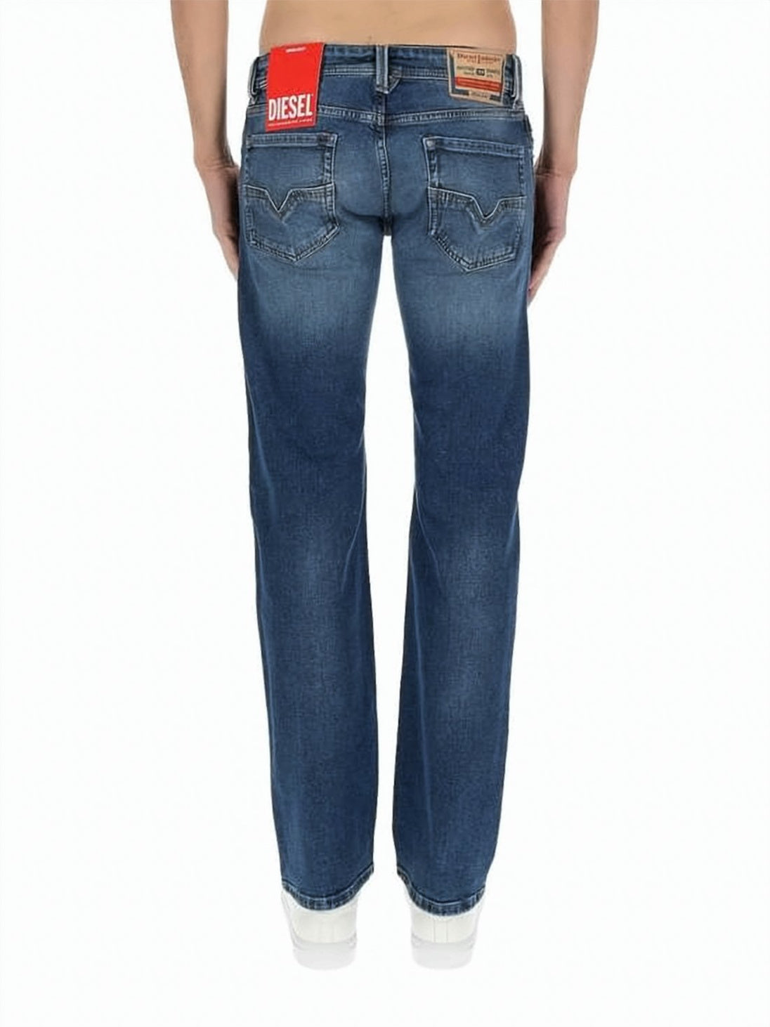 Regular Fit Straight-Leg Jeans With Medium Blue Wash