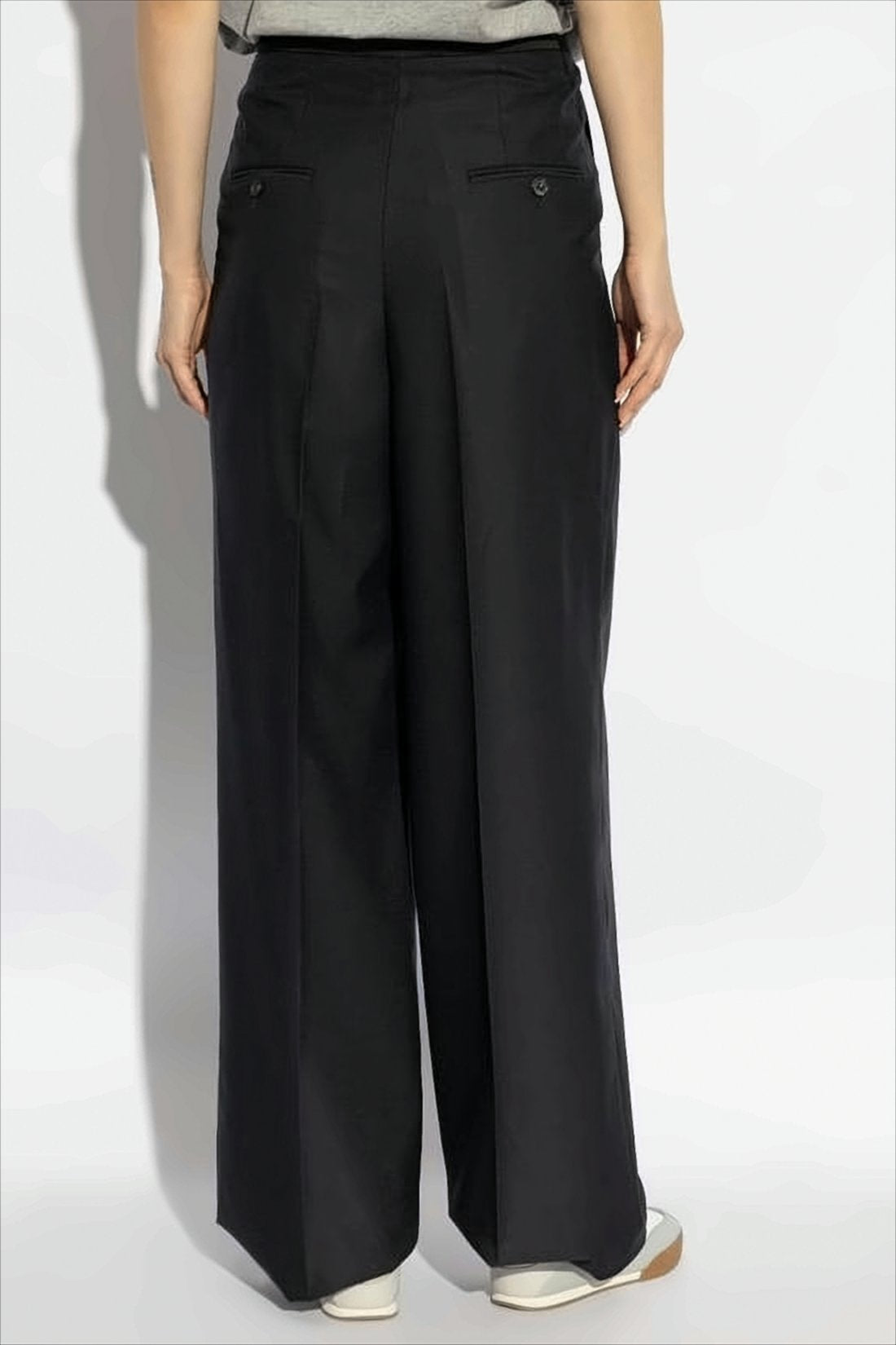 Wide-Leg Suit Pants with Tailored Finish