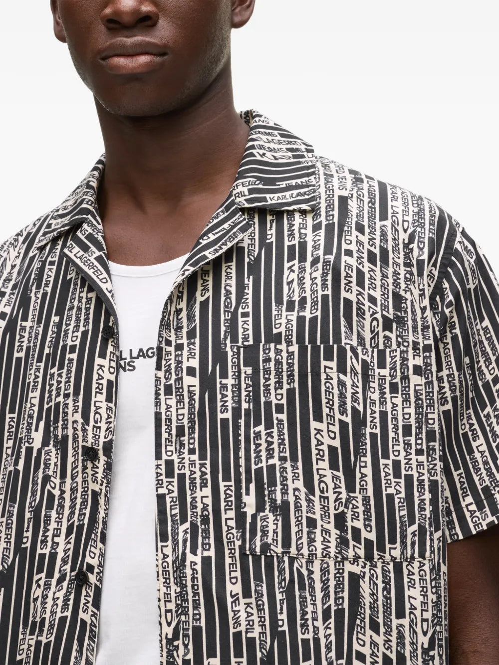 Boxy Fit Short-Sleeve Shirt with Vertical Text Pattern