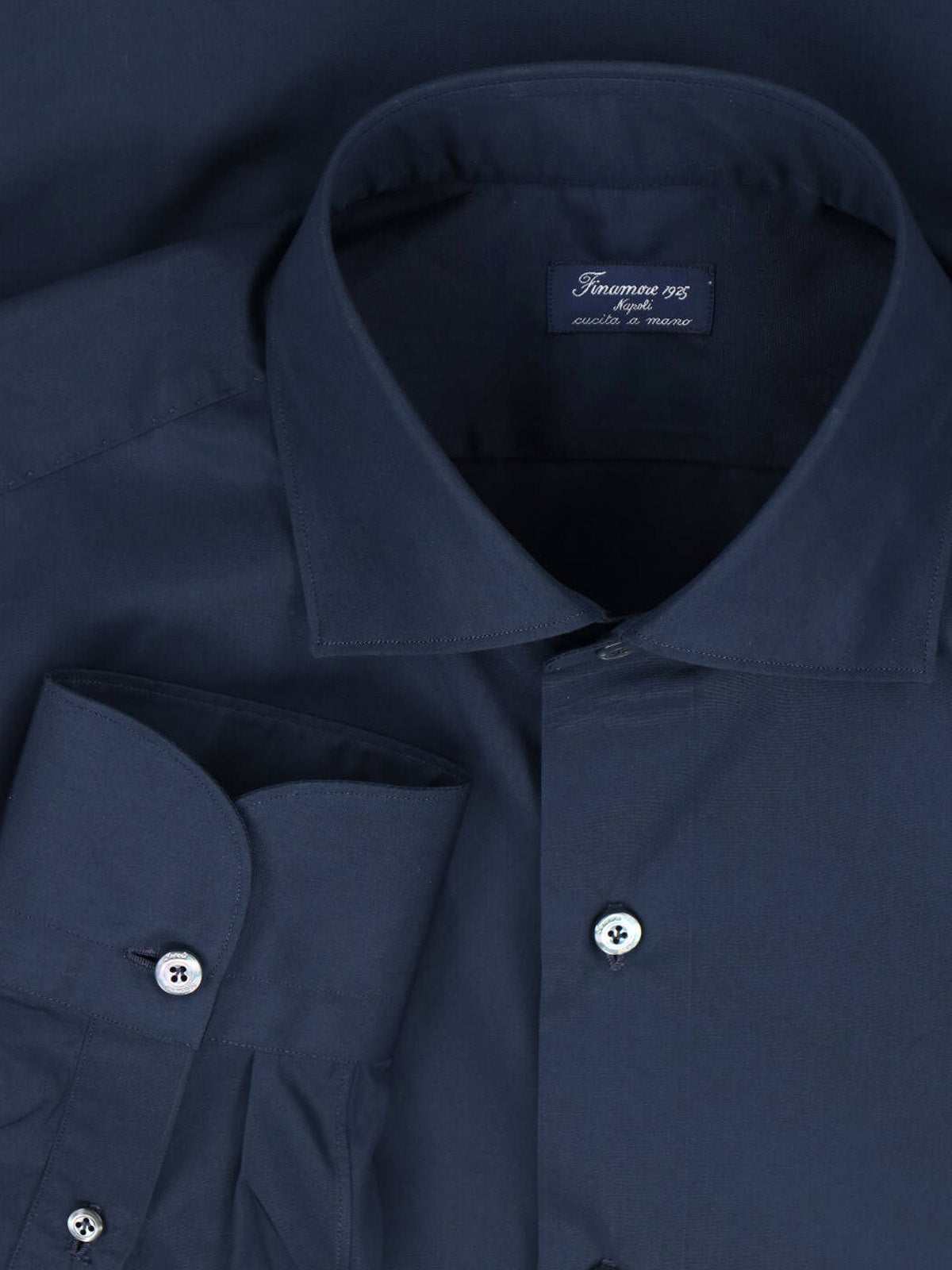 Tailored White Shirt With Button-Down Front And Pointed Collar