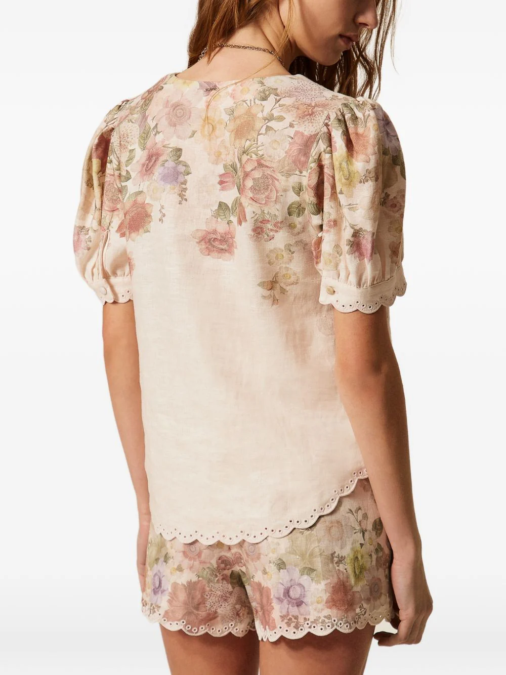 Short-Sleeved Floral Print Top with Scalloped Details