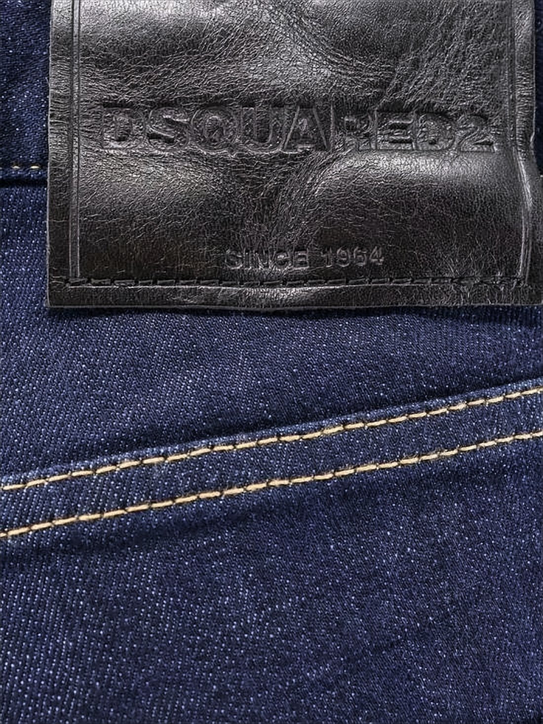 Straight-Leg Denim Pants with Contrast Stitching