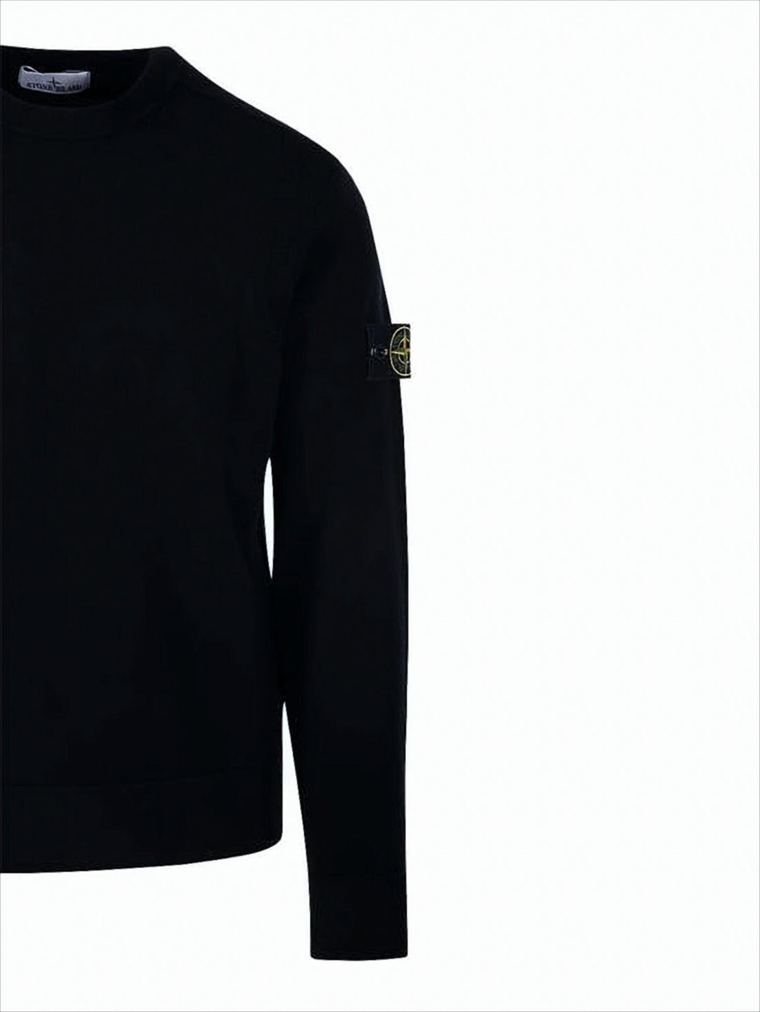Classic Crew Neck Black Knit Sweater