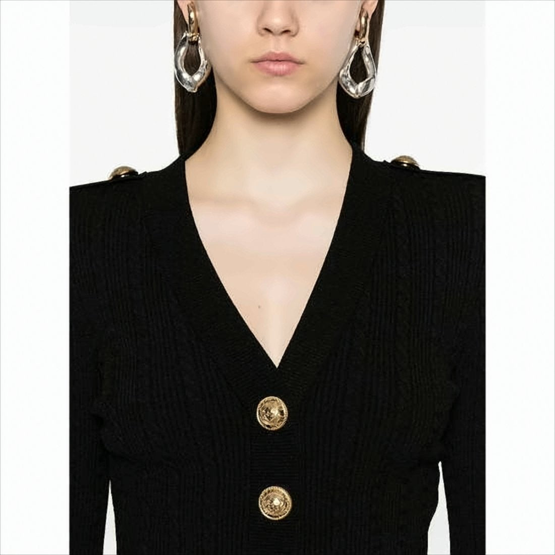 Fitted Ribbed Knit Cardigan with Structured Shoulders