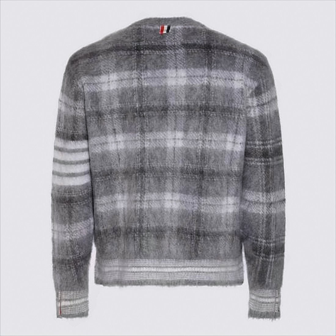 Plaid Knit Sweater with Fuzzy Texture and Cropped Hem