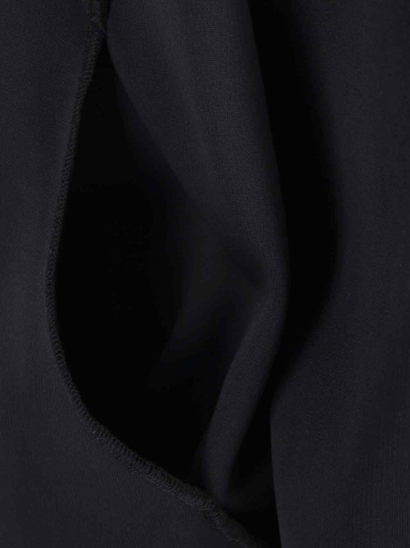 Classic Black Sweater With Round Neckline And Timeless Fit