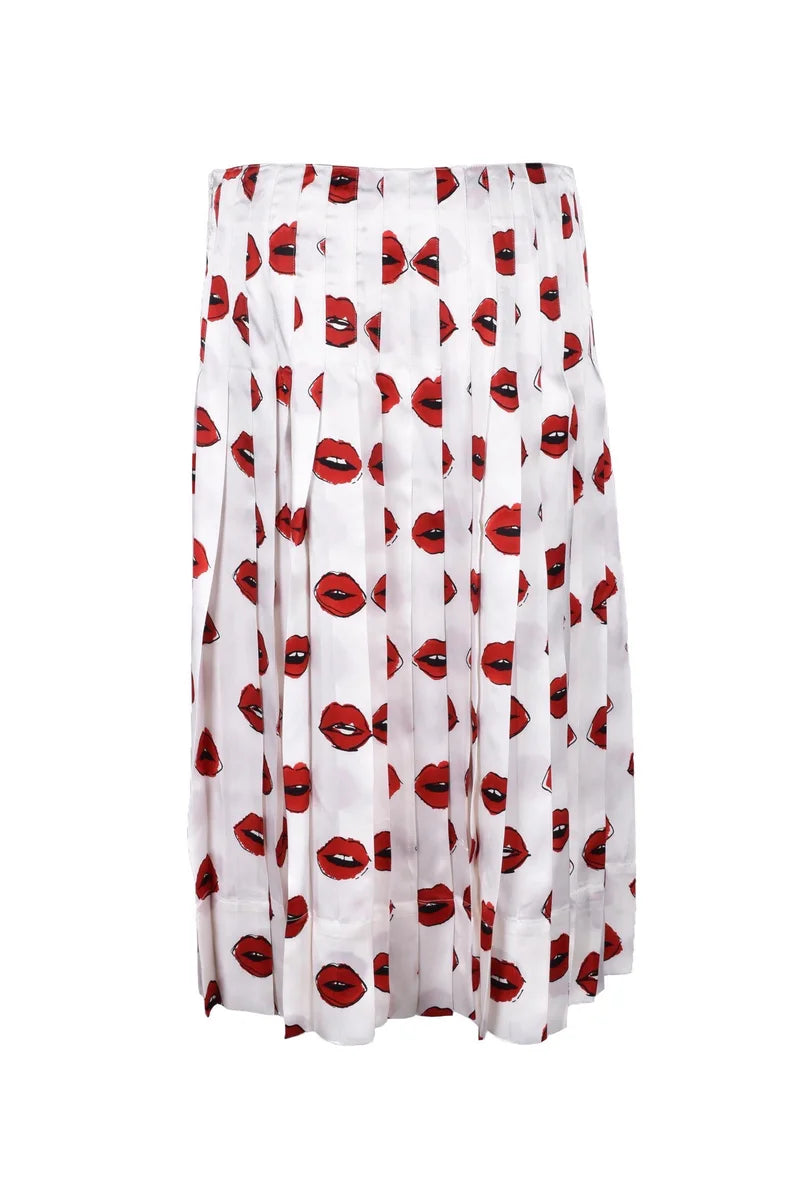 Pleated Mini Skirt with Lip Print