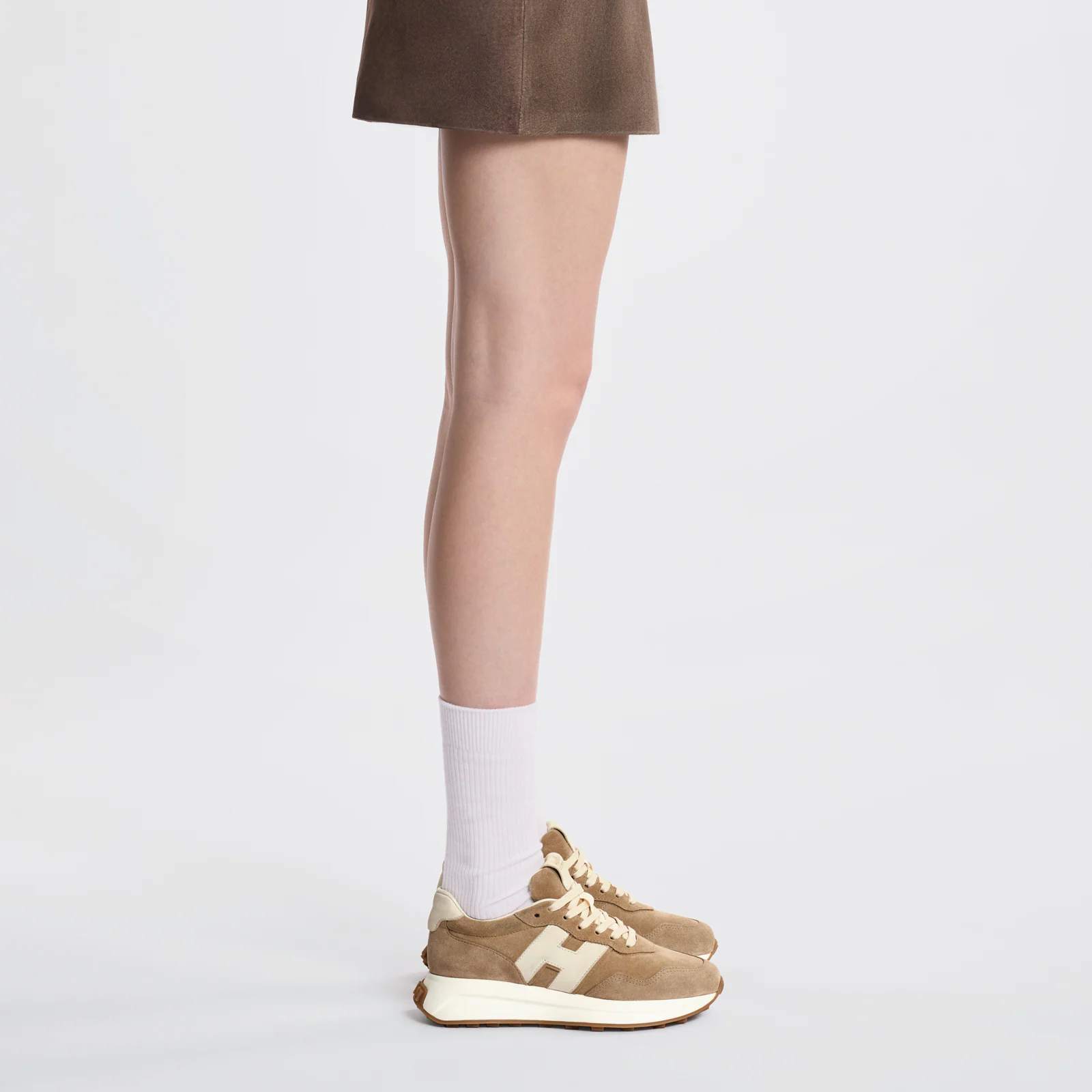 H641 H Patch Sneakers