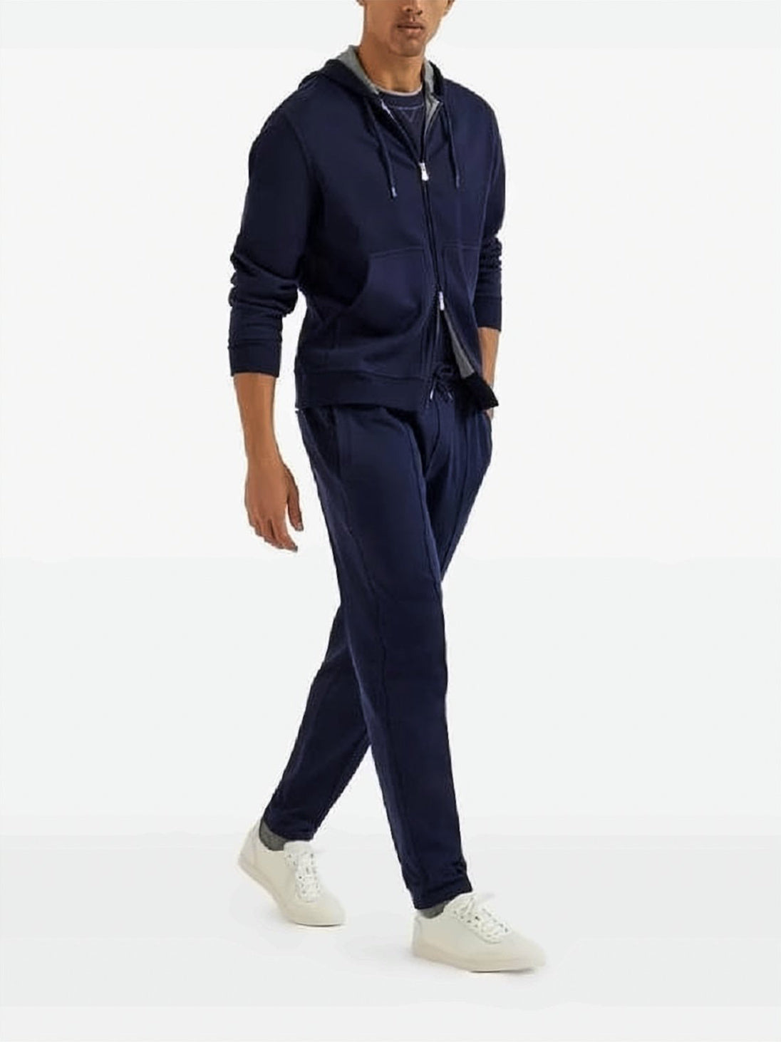 Classic Crew Neck Short-Sleeve T-Shirt with V-Stitch Detail