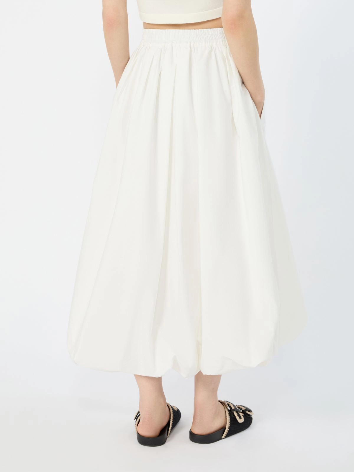 Voluminous Midi Skirt with Gathered Waistband and Pockets
