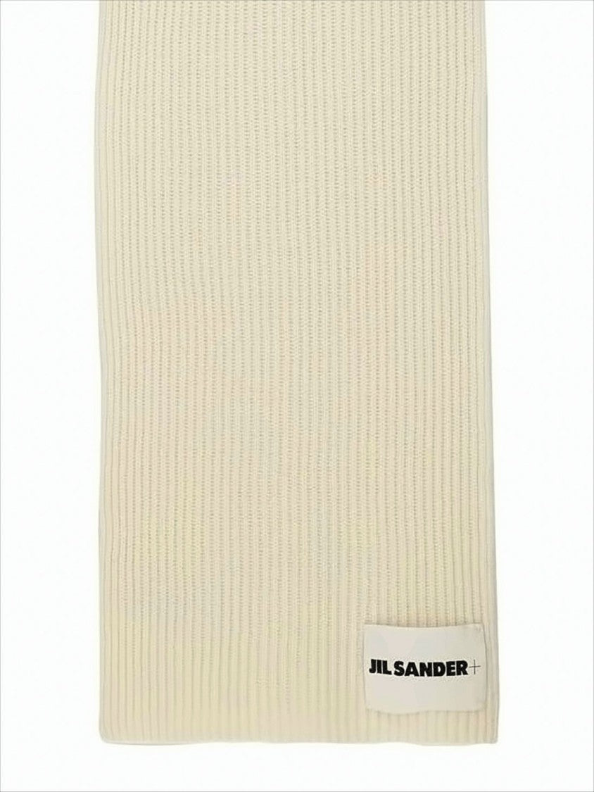 Ribbed Wool Scarf with Minimalist Design