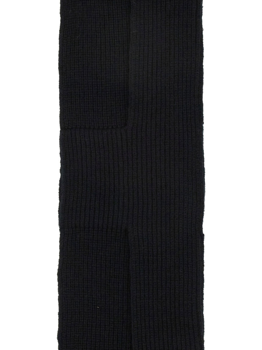 Classic Virgin Wool Scarf