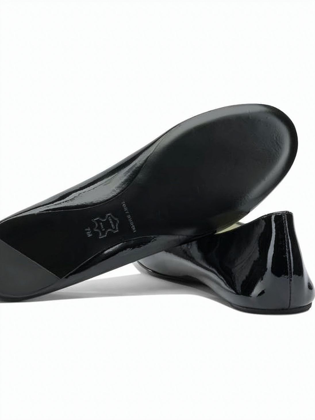 Glossy Leather Flat Shoes with Metallic Emblem