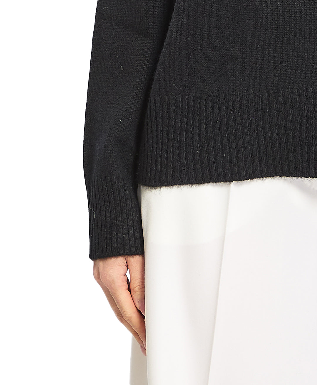 Anaa Lds Round Neck Sweater