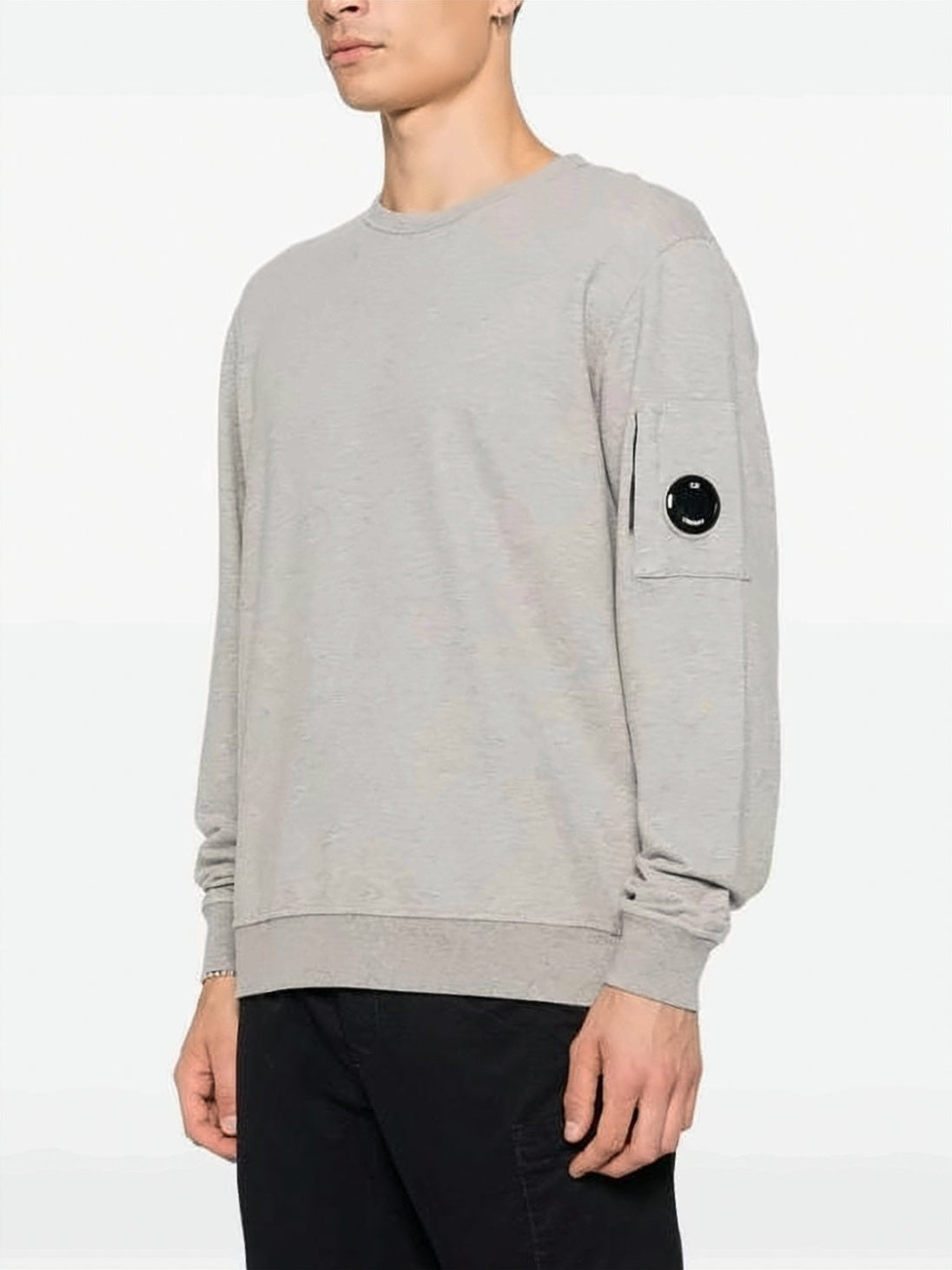 Casual Crewneck Sweatshirt with Distinctive Branding Patch
