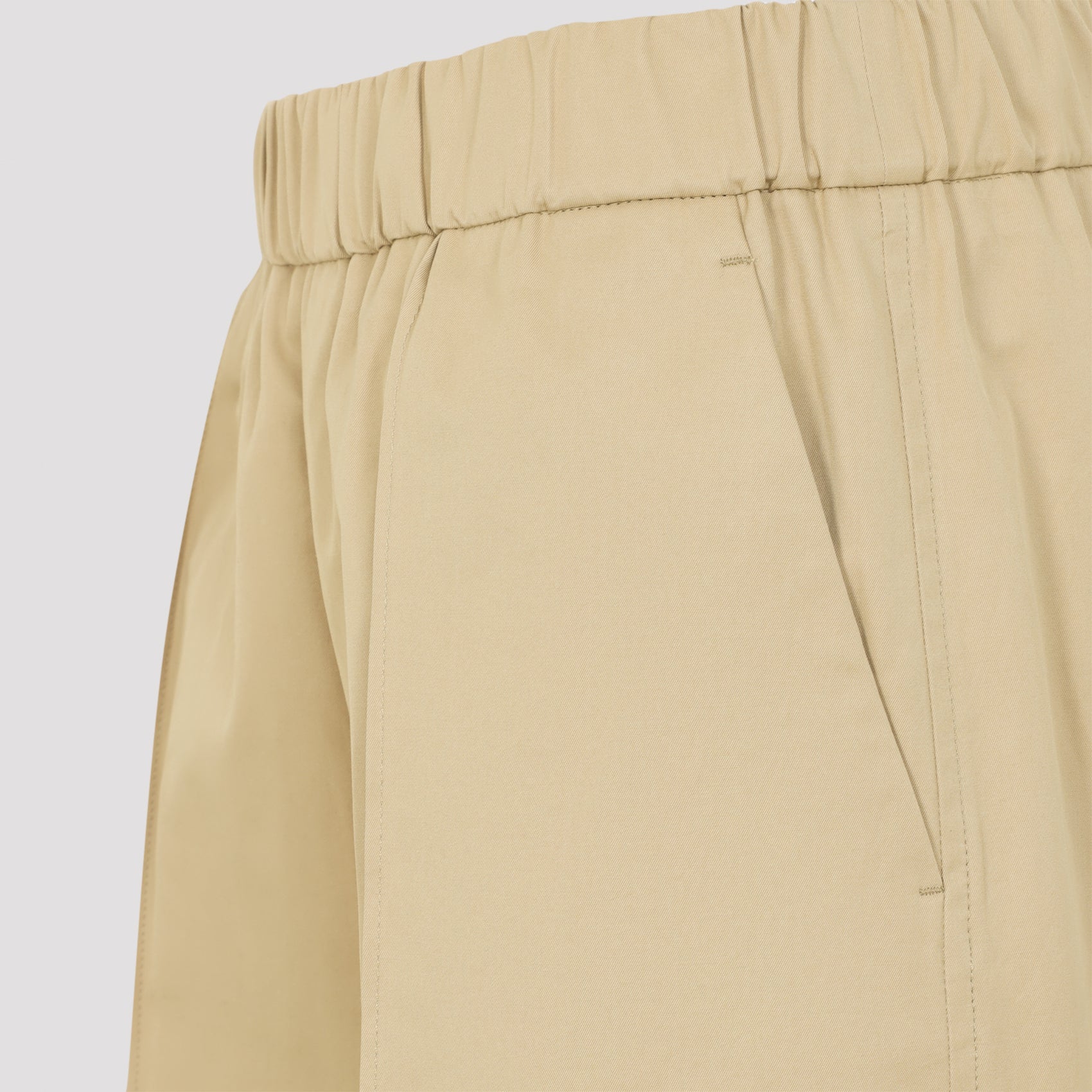 Straight-Leg Trousers With High Elastic Waistband