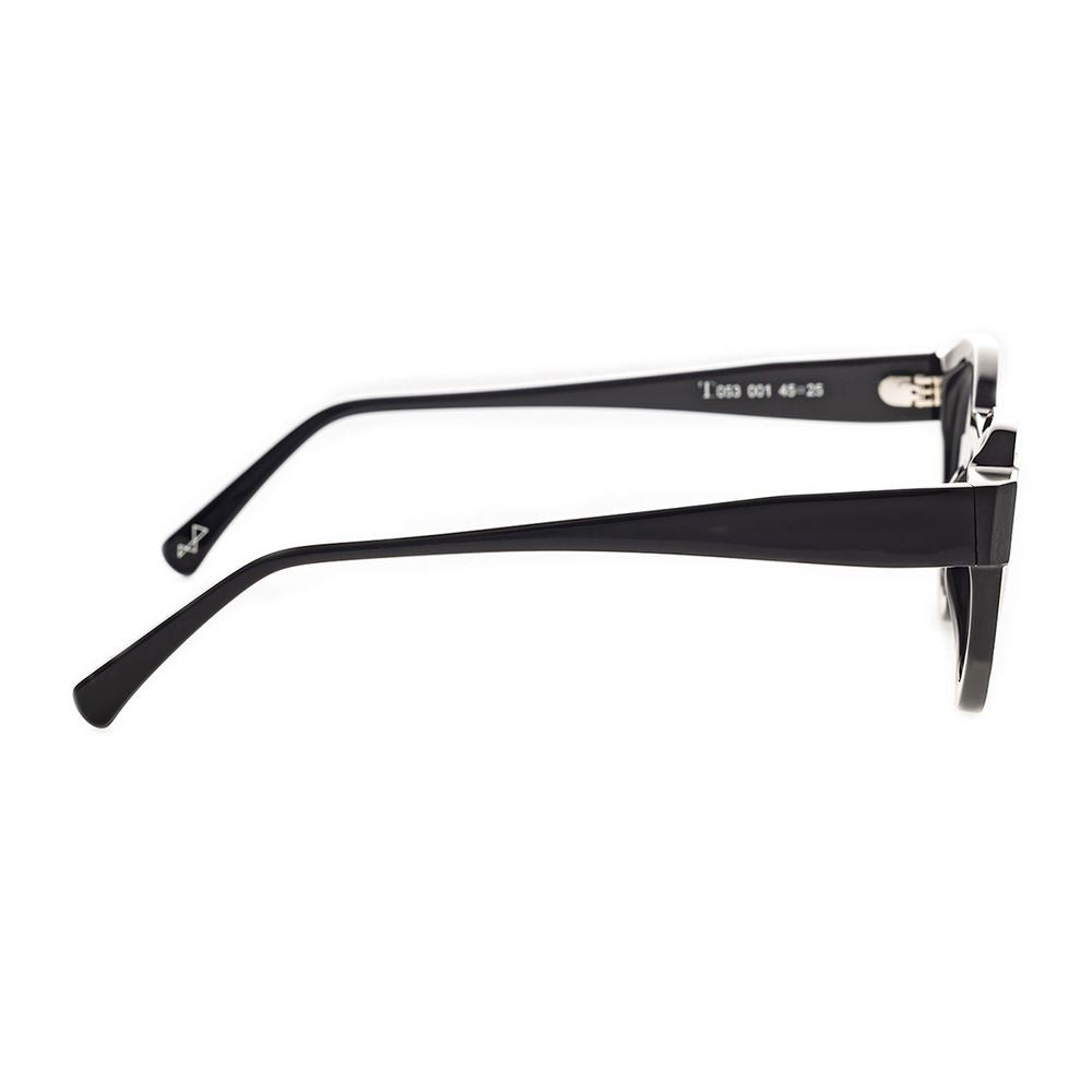 T053 Bold Structured Round Sunglasses