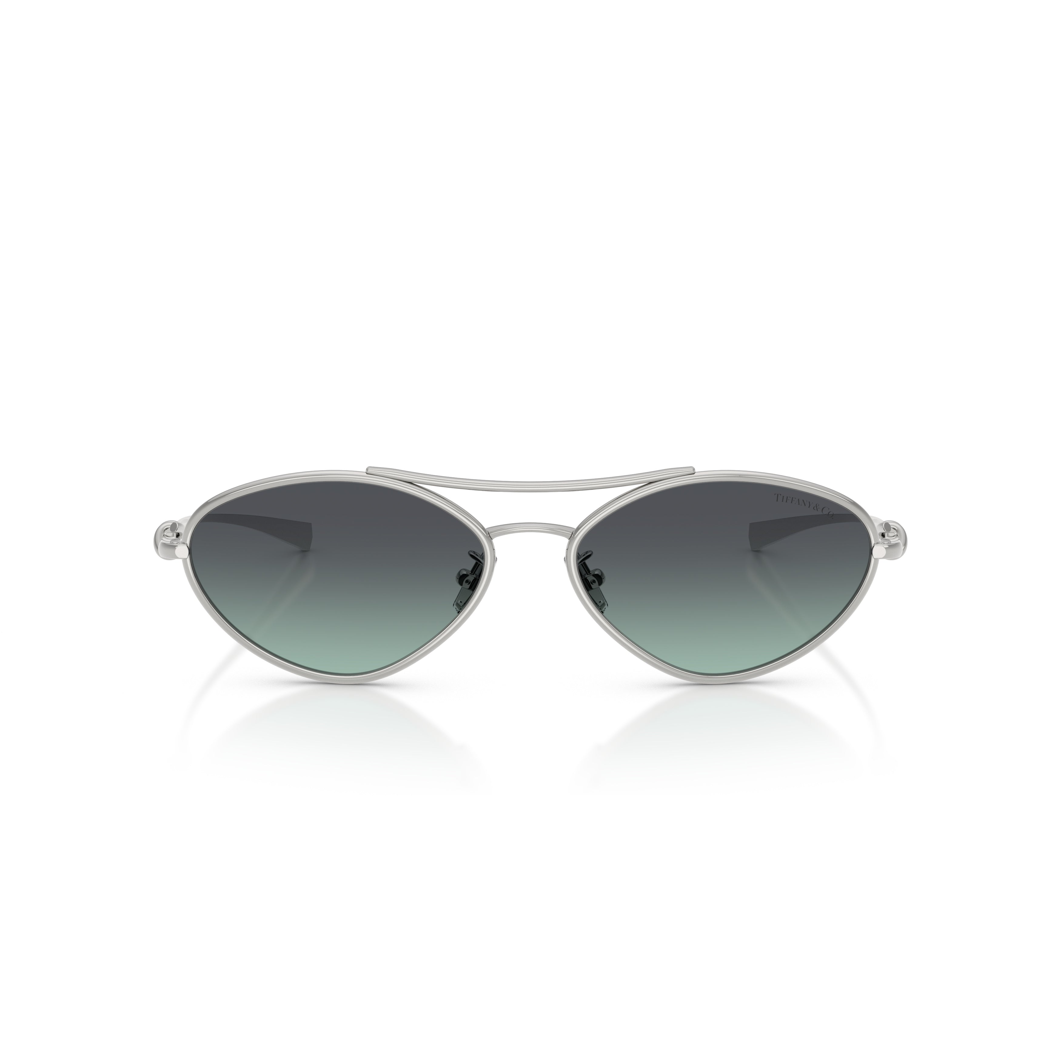 0tf3117 Teardrop Gradient Tint Sunglasses