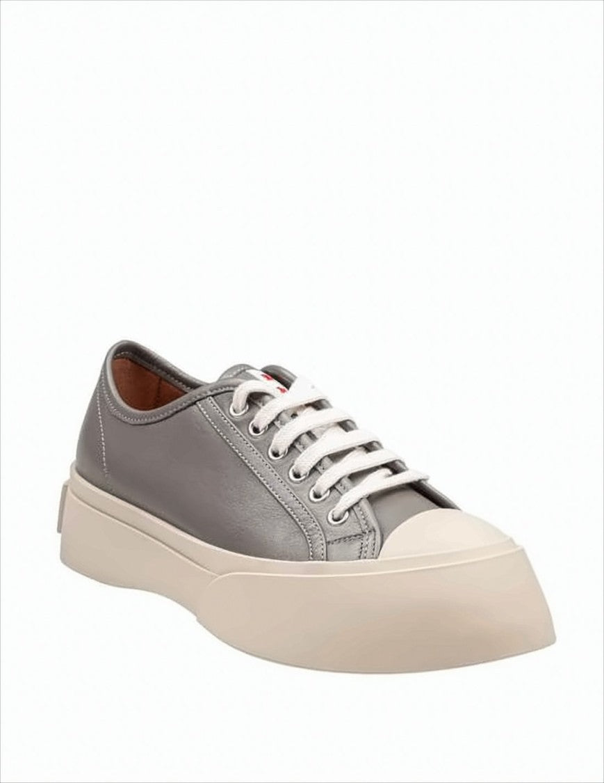 Smooth Leather Sneakers with Contrast Sole and Subtle Branding