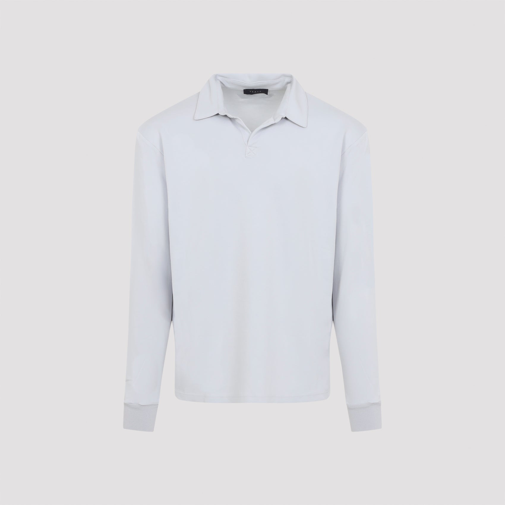 Minimalist Long-Sleeve Shirt with Classic Collar