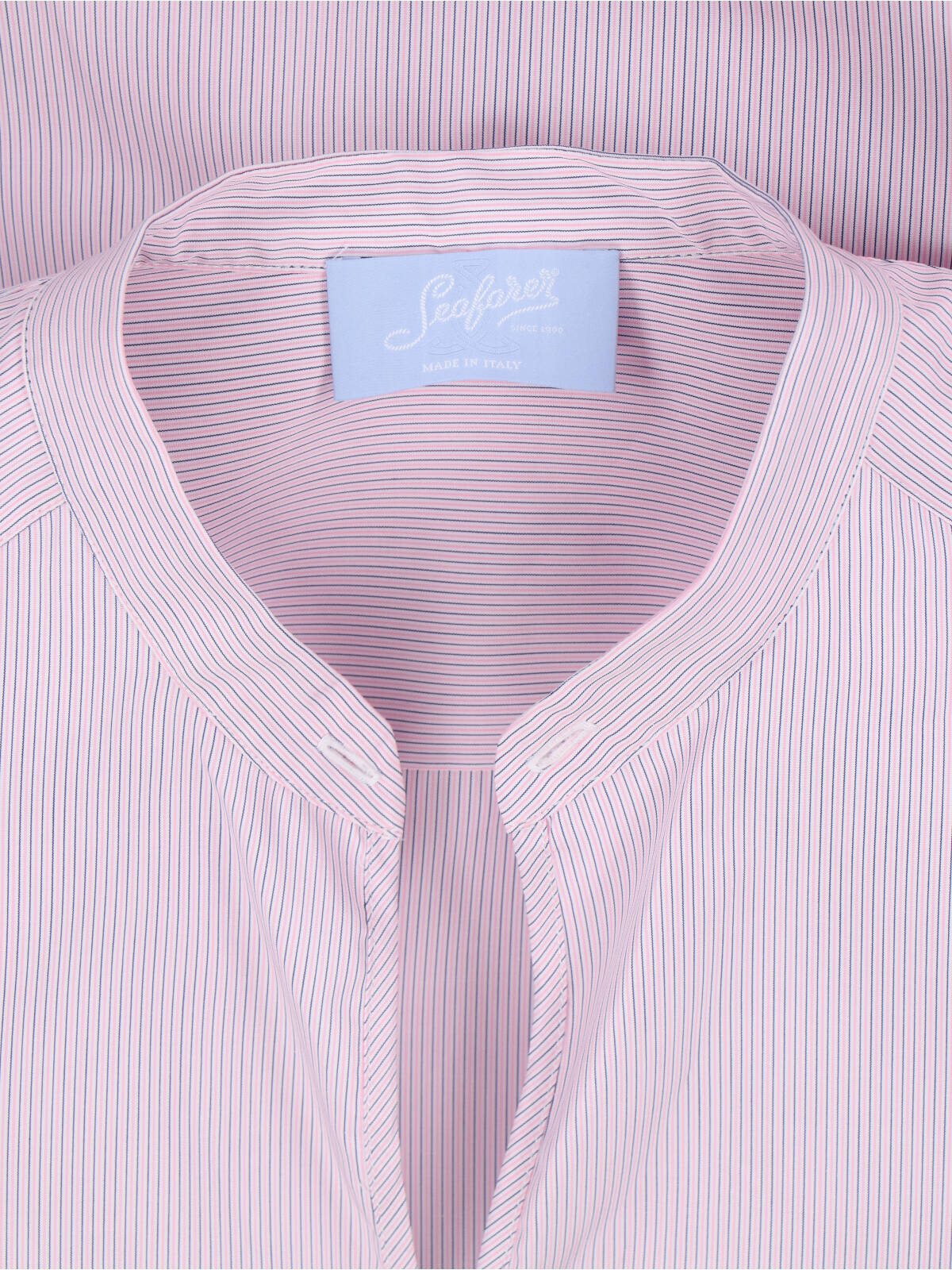 Tailored Pink Shirt With Classic Collar And Buttoned Cuffs