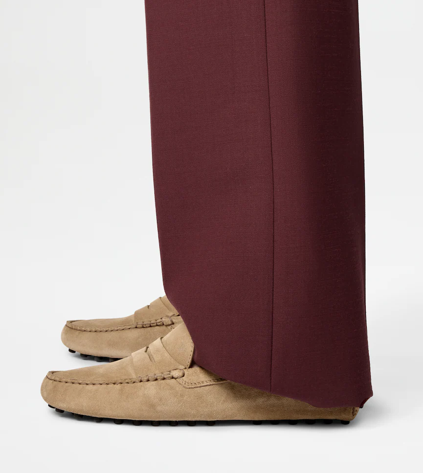 Classic Brown Leather Moccasins With Distinctive Detailing