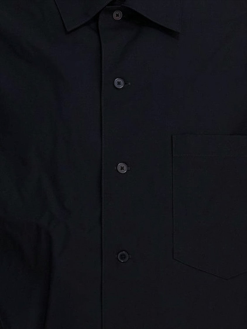 Classic Black Wool Short-Sleeved Shirt