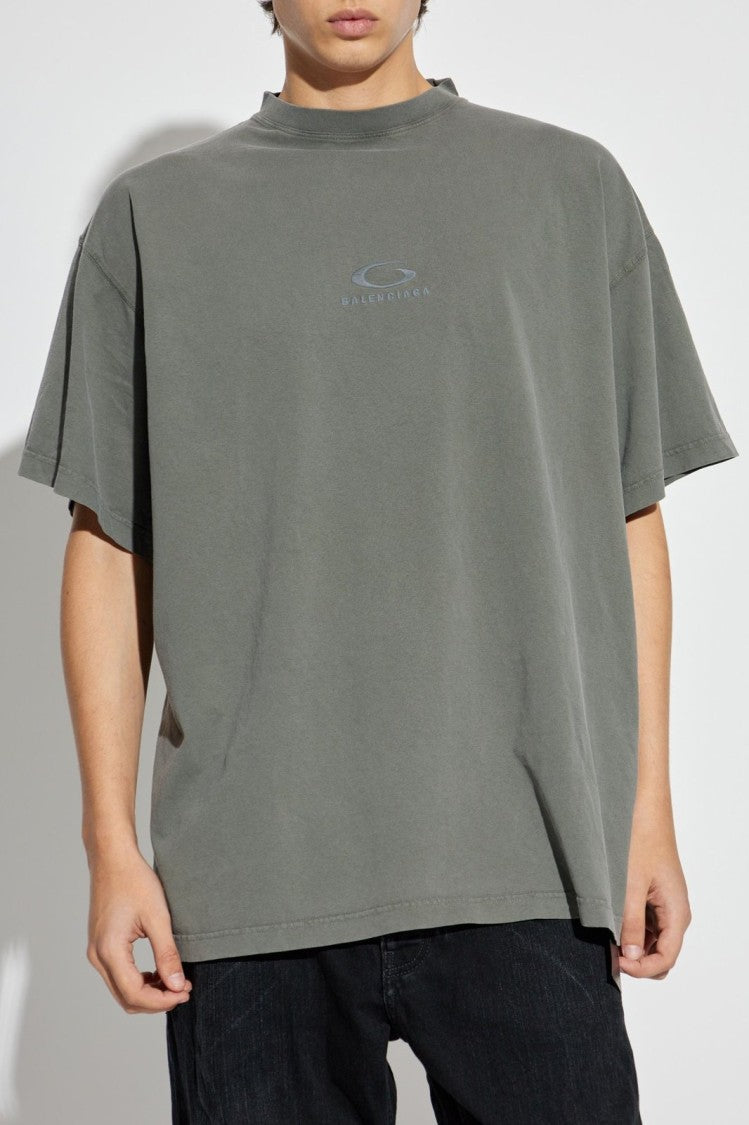 Grey T-Shirt And Polo Collection With Varied Cuts And Necklines