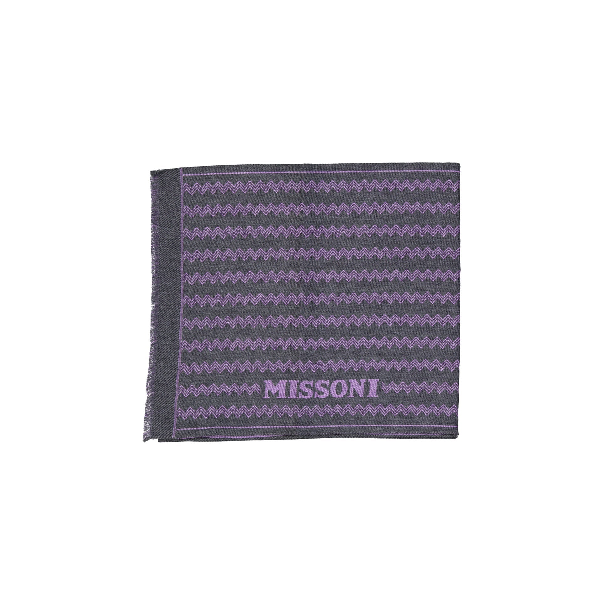 Fringe-Finish Wool Scarf With Zigzag Pattern