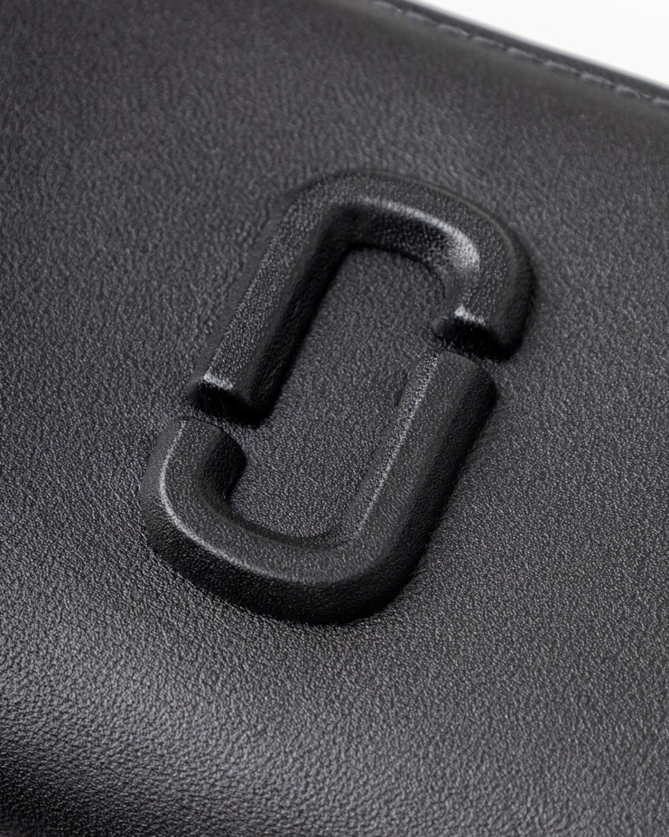 Bi-Fold Wallet In Smooth Calf Leather